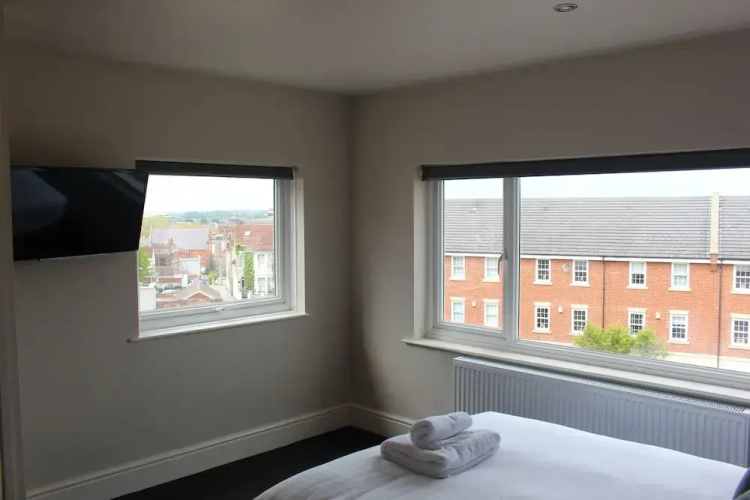Hillview Serviced Apartments