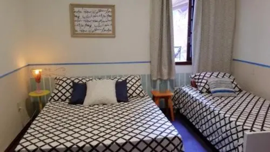 Hostel LARes