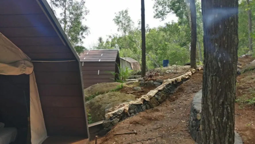 Seribu Batu Songgo Langit Resort & Camp
