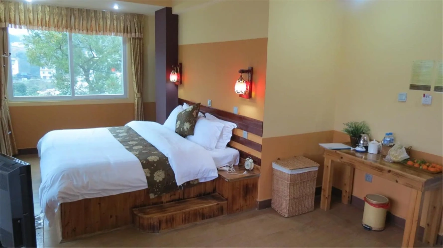 2 Bedrooms Deluxe Suite with balcony and with view