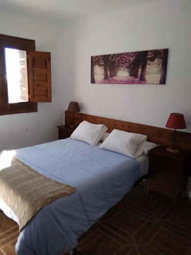 1 Bedroom Apartment with mountain view