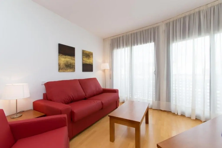 1 Bedroom Apartment
