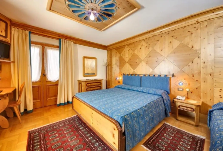 Standard Double room with balcony and with view