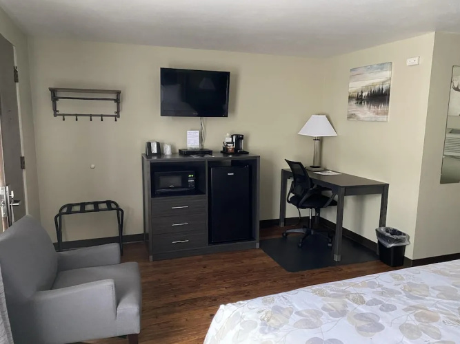 Big Sky Motel