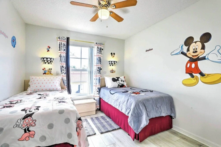 3 Bedrooms Apartment