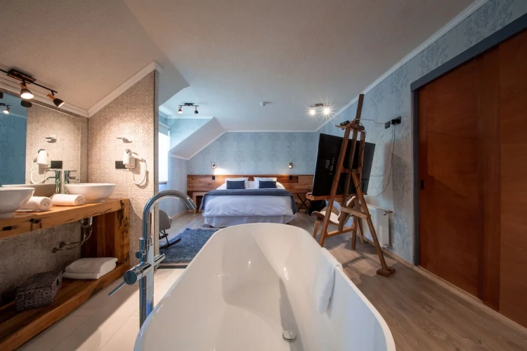 Superior Suite