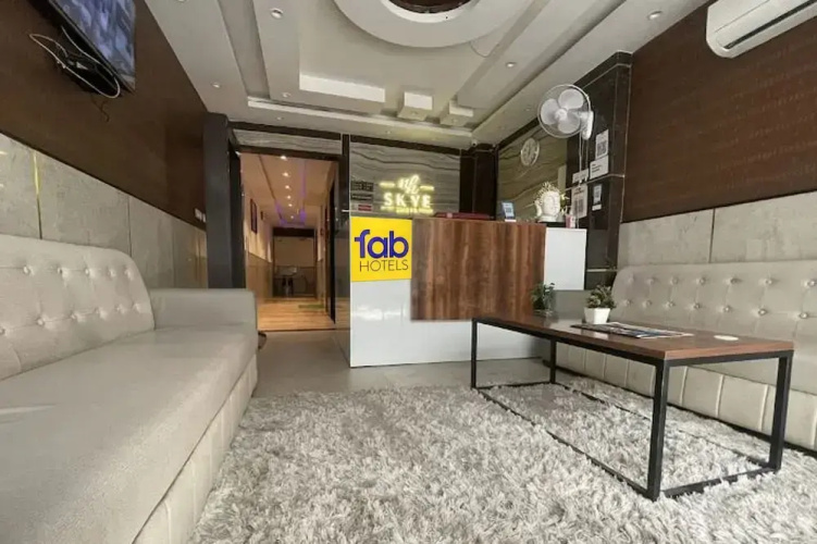 Fabhotel Skye Suites