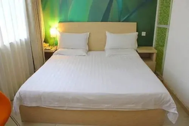A8 Hotel