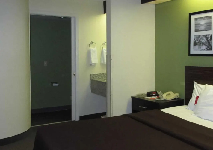 Ramada by Wyndham Albany GA