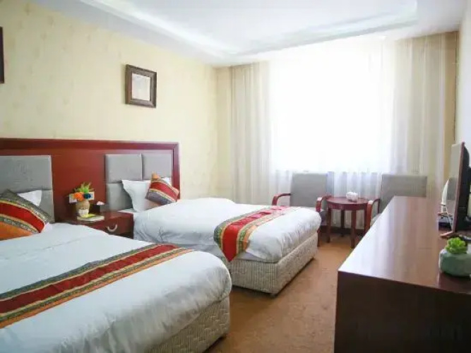 Daocheng Jingyang Hotel