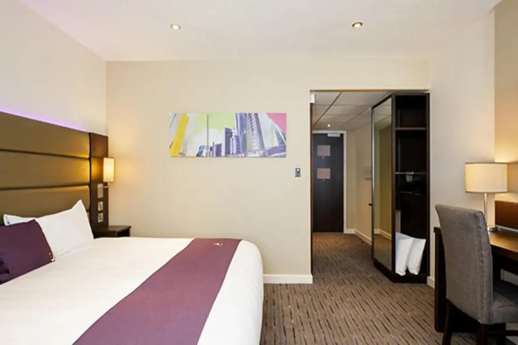 Premier Inn Dublin City Centre (trinity College)
