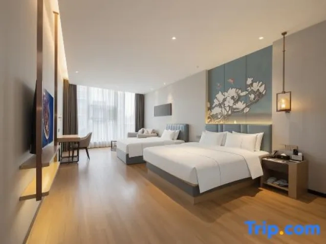 Deluxe Family Suite