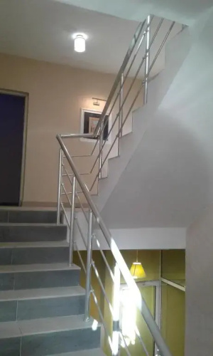Select Apartment