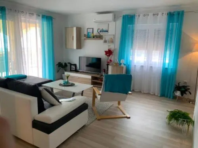 Apartment Ana