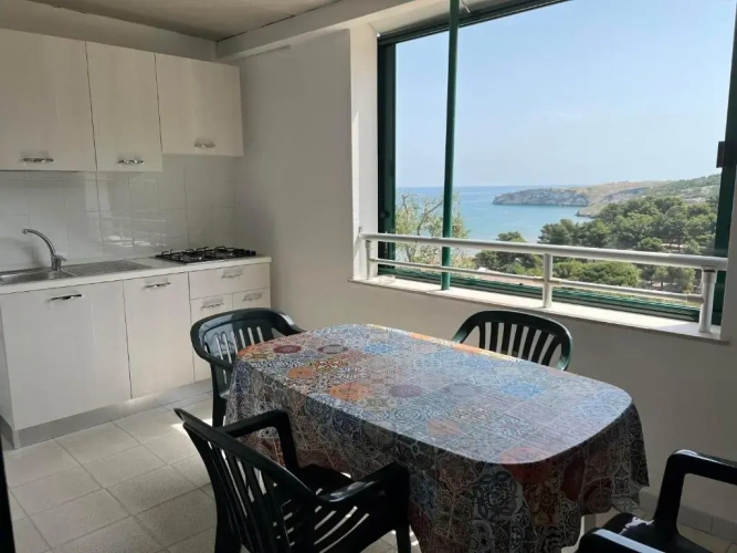 Apartment with sea view