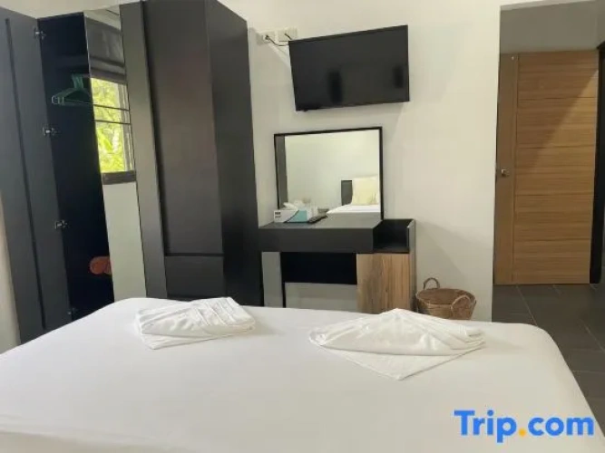 2 Bedrooms Double Apartment
