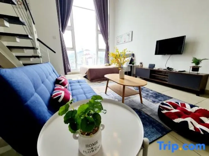 Deluxe Single Duplex room with city view