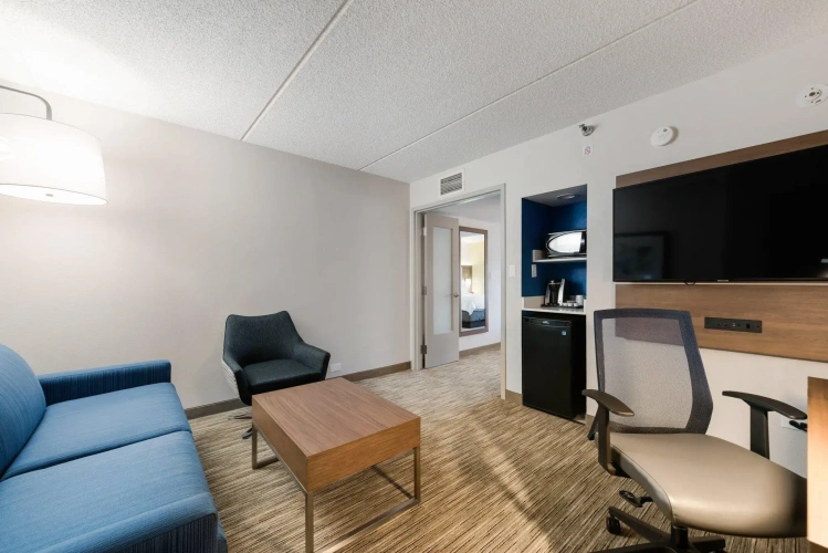1 Bedroom Double Suite