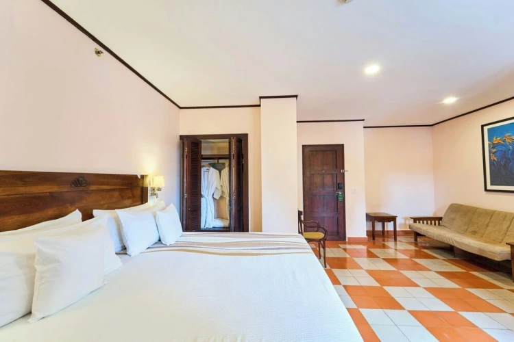 Standard Double room with balcony
