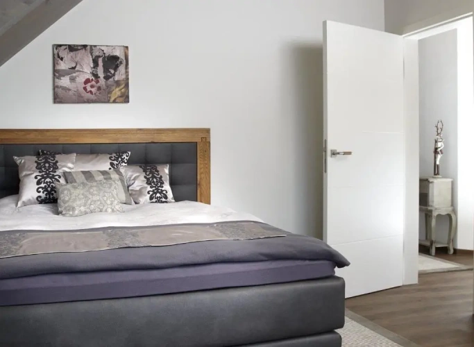 3 Bedrooms Apartment