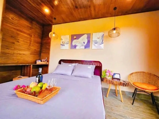 Luxury Double room with balcony and with land view