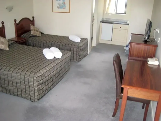 Standard Twin room with balcony
