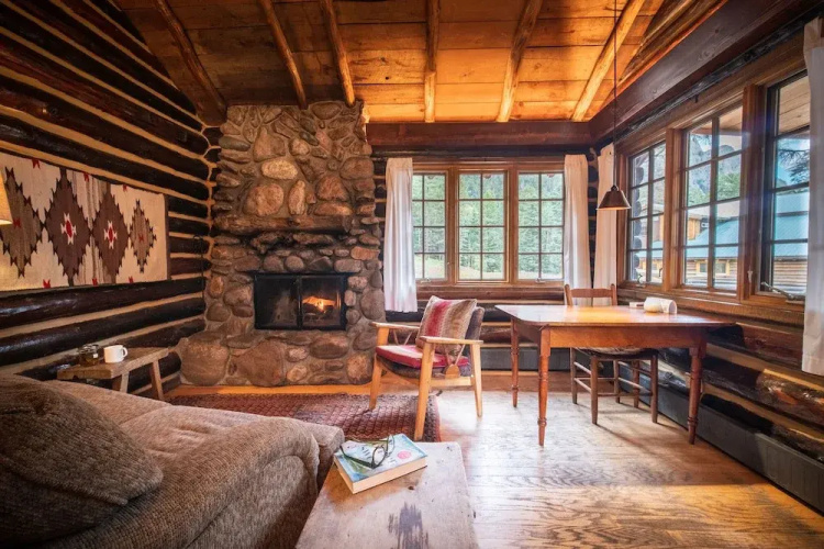Corkins Lodge