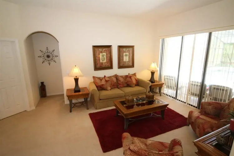 Large 5 bed Pool Home With Excellent Privacy - 440