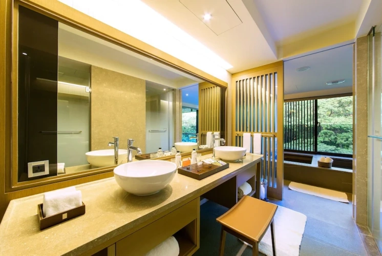 Superior Double room with balcony