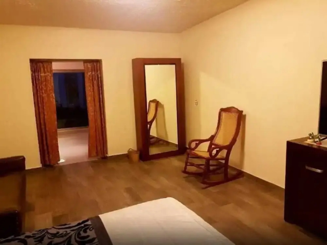 Casa La Gloria Cerca de las Piramides