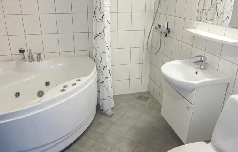 Stunning Apartment in Allinge With 1 Bedrooms and Wifi