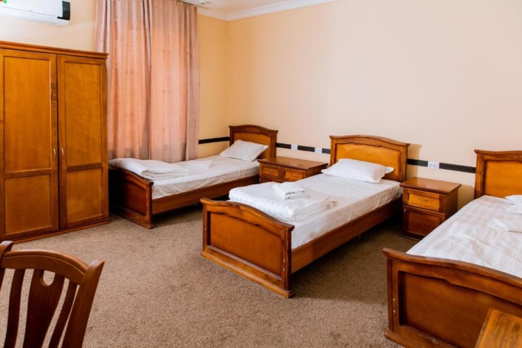 Classic Triple room