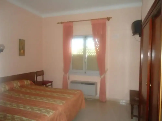 Hotel Montemar