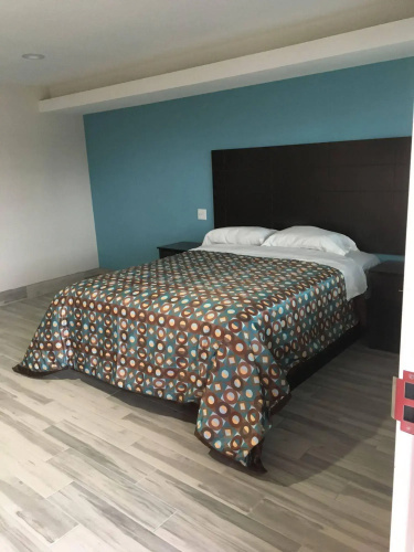 Clover Motel