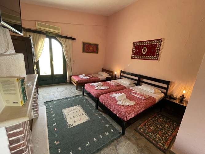 Arolithos Traditional Cretan Village