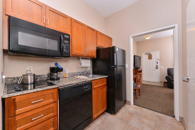 1 Bedroom Quadruple Suite