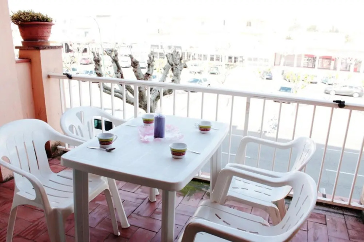 253-apartamento con Piscinas Comunitarias