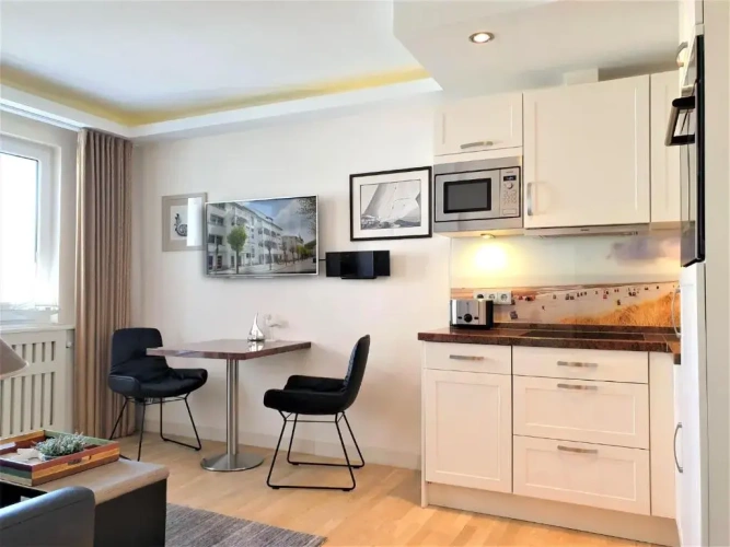 1 Bedroom Apartment