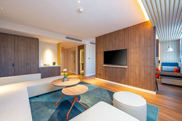 1 Bedroom Double Suite