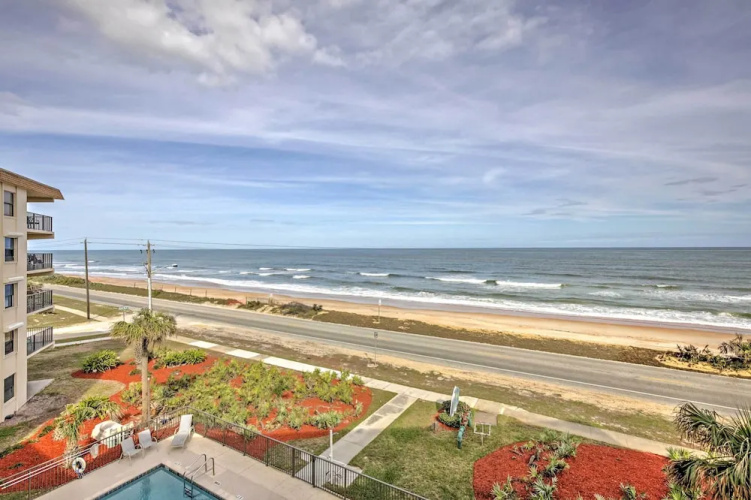 Oceanfront Ormond Beach Condo w/ Pool Access!
