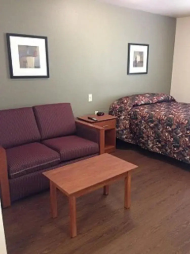 Inland Suites Elvis
