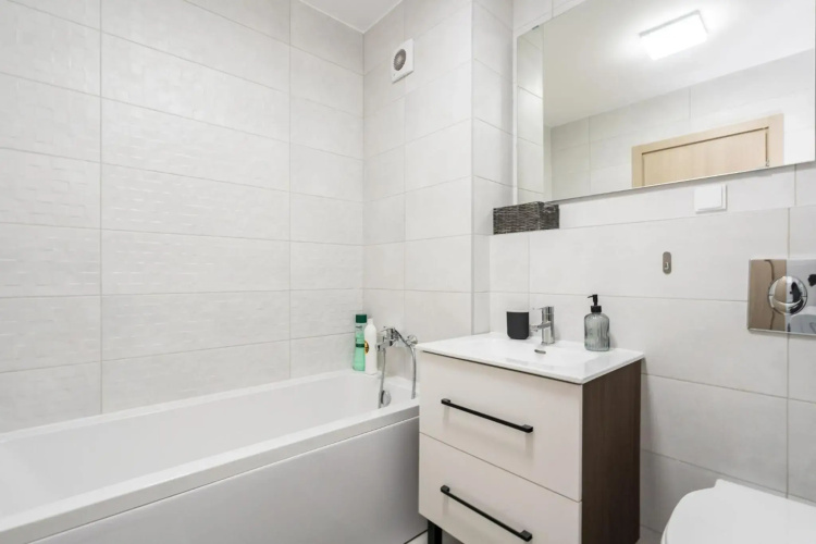 The Painter - 2R apartment in Roka Residence with underground parking