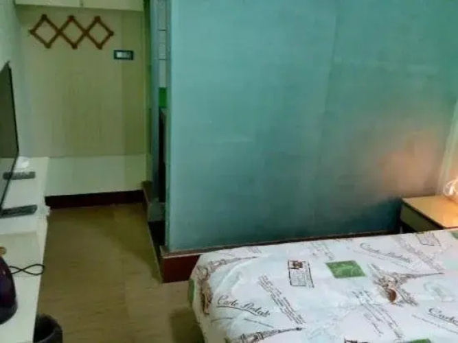 Huayin Lotto Hostel