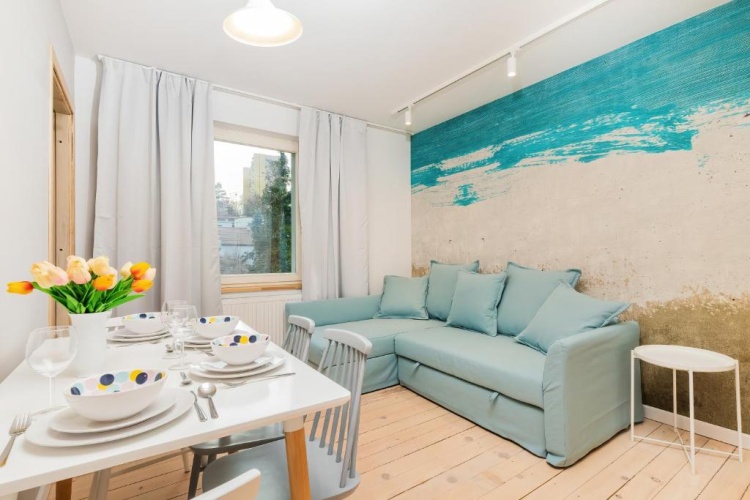 1 Bedroom Apartment