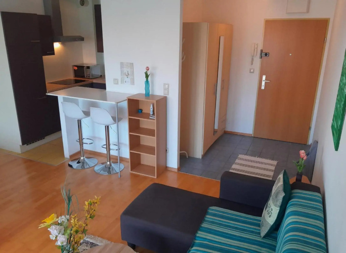 Serviced Apartment with Sunny Balcony