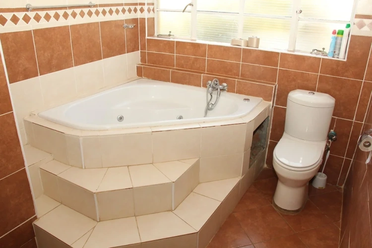 3 Bedrooms Cottage with pool view