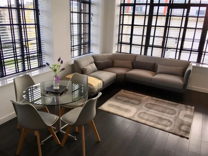 Business Quadruple Apartment