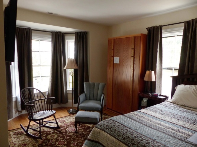 Davis Square Inn