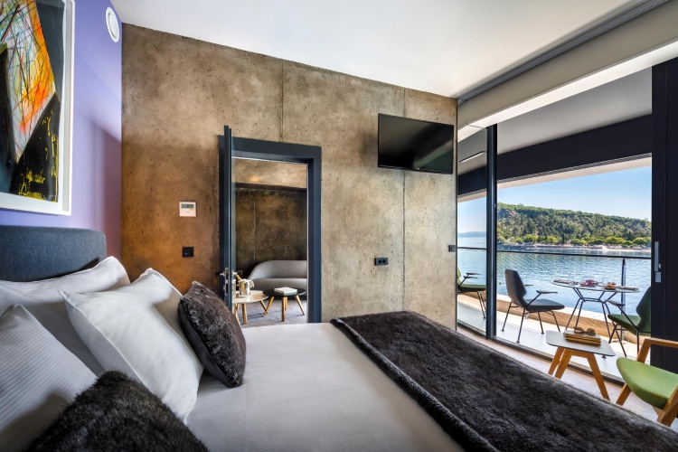 Superior Suite with balcony and with sea view