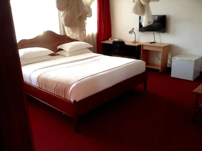 Hotel Brovad Masaka